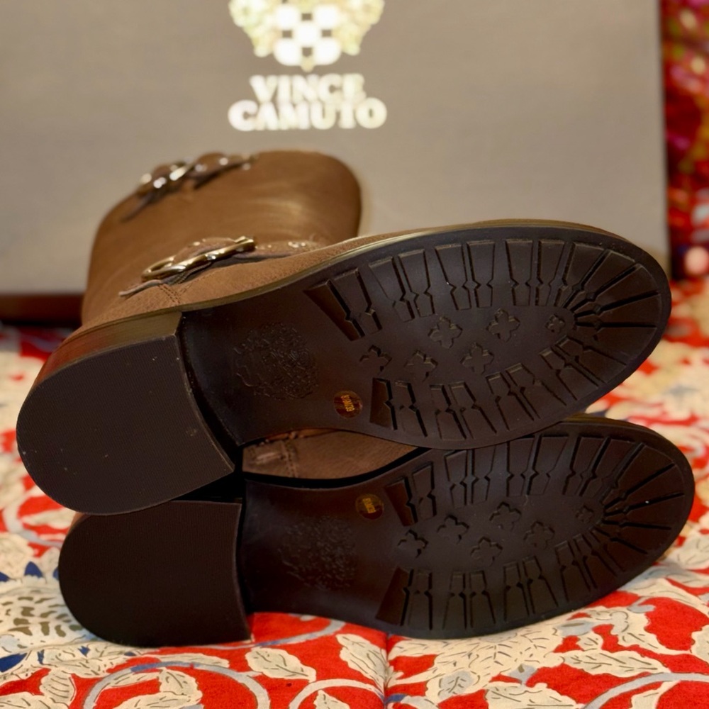 🔥NWT: Vince Camuto Brown Leather Boots - Picture 9 of 11